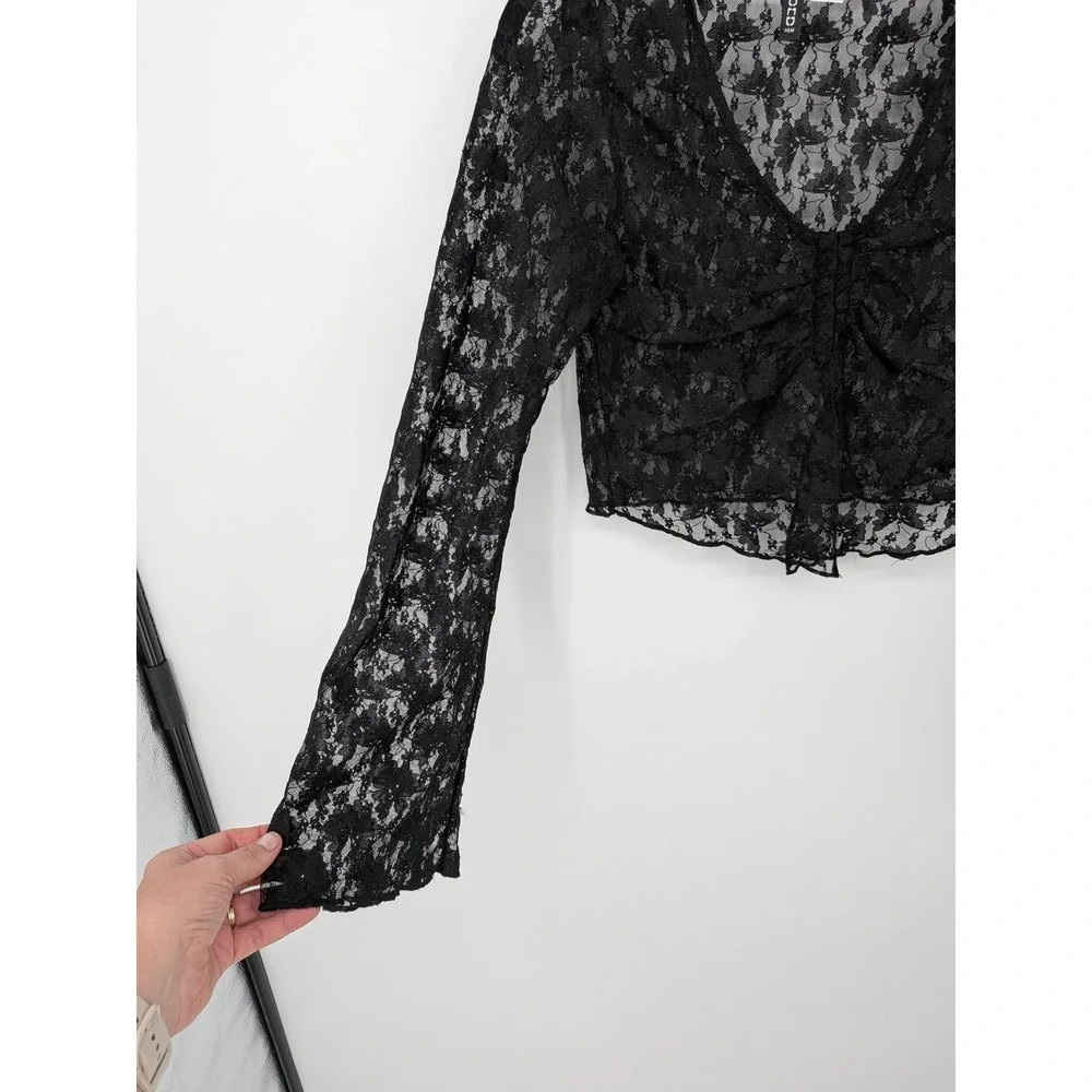 Whimsygoth Crop Top Womens Small Black Sheer Floral Lace Ruched Bell Sleeve‎